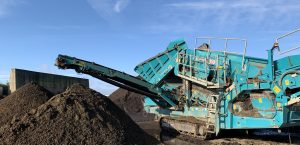 Screened BS3882 Topsoil